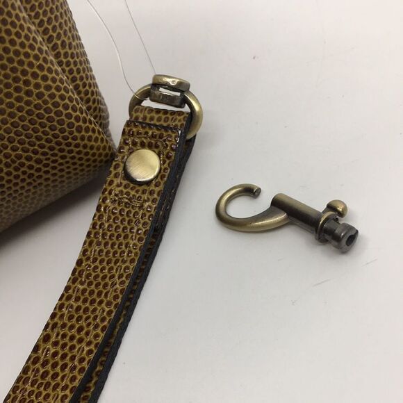 Patricia Nash Glena leather box wristlet  leather embossed NWT with *flaw* - Picture 10 of 16